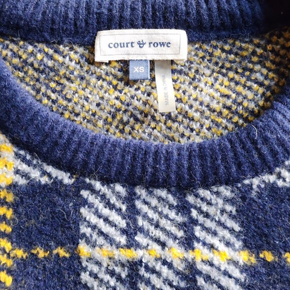 Court & Rowe Navy Plaid Soft Cozy Crewneck Long Sleeve Pullover Sweater - Picture 5 of 7